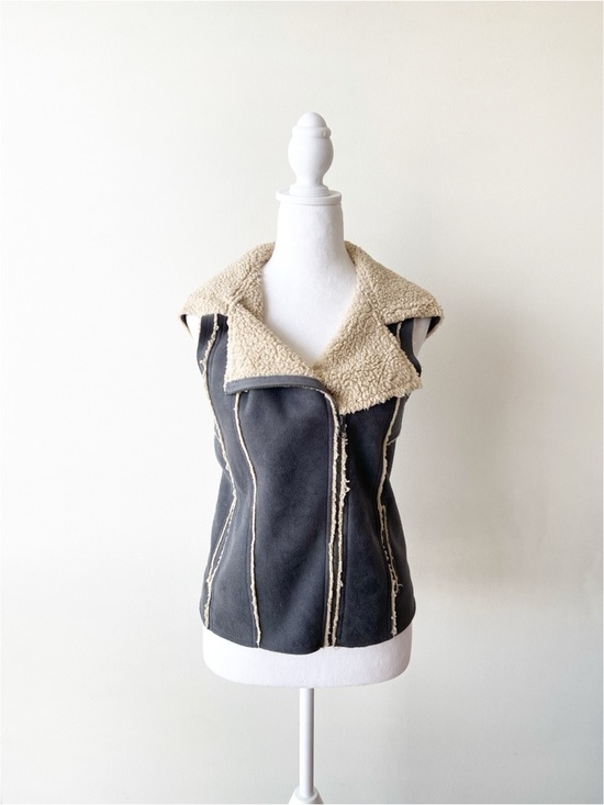Jack by BB Dakota Jackets & Blazers - Jack Grey Warm Vest with Cream Trim